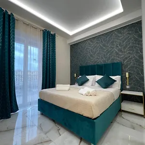 Napoli Central Suites Neapel